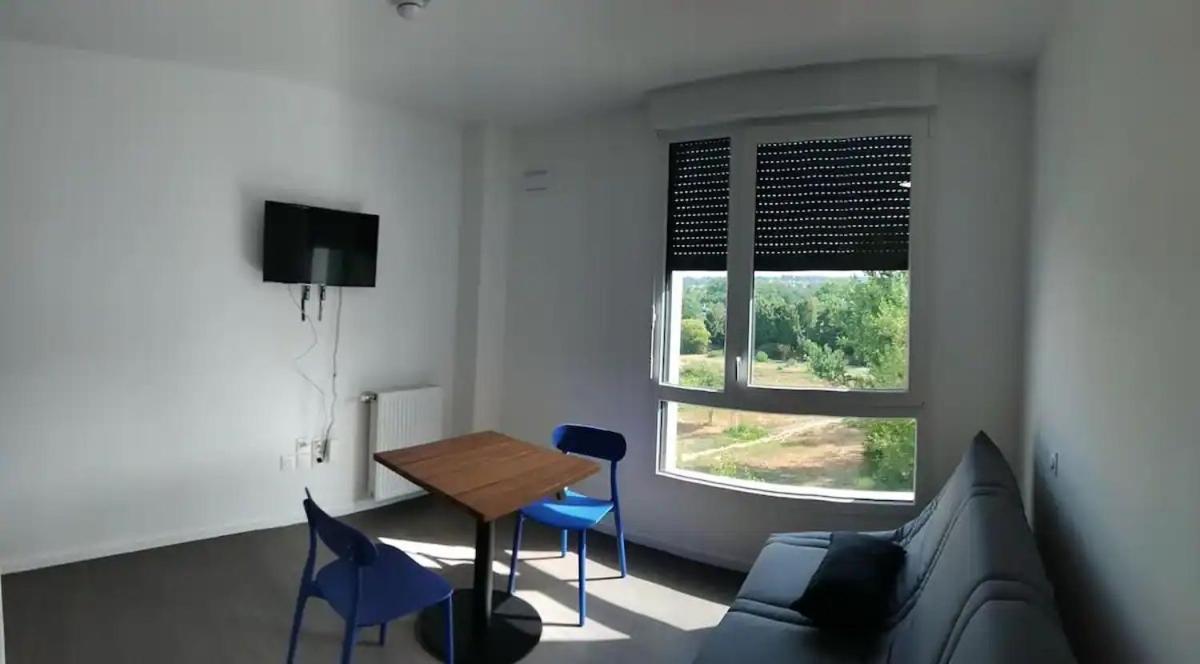 A4-13 Studio Cosy Tolosa Esterno foto